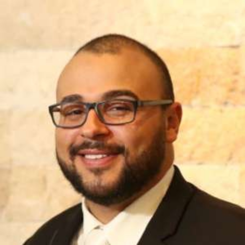 Meet your Posher, Bryant